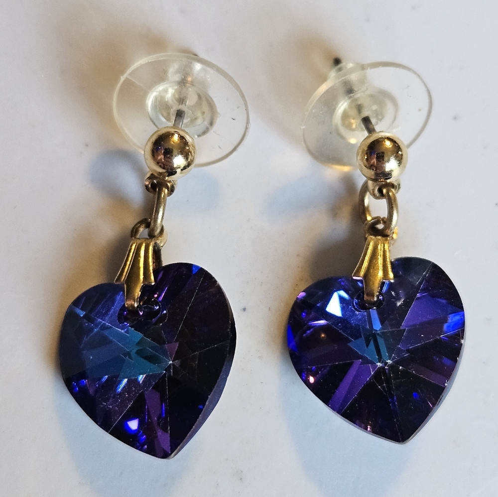 Purple crystal heart earrings with gold tone